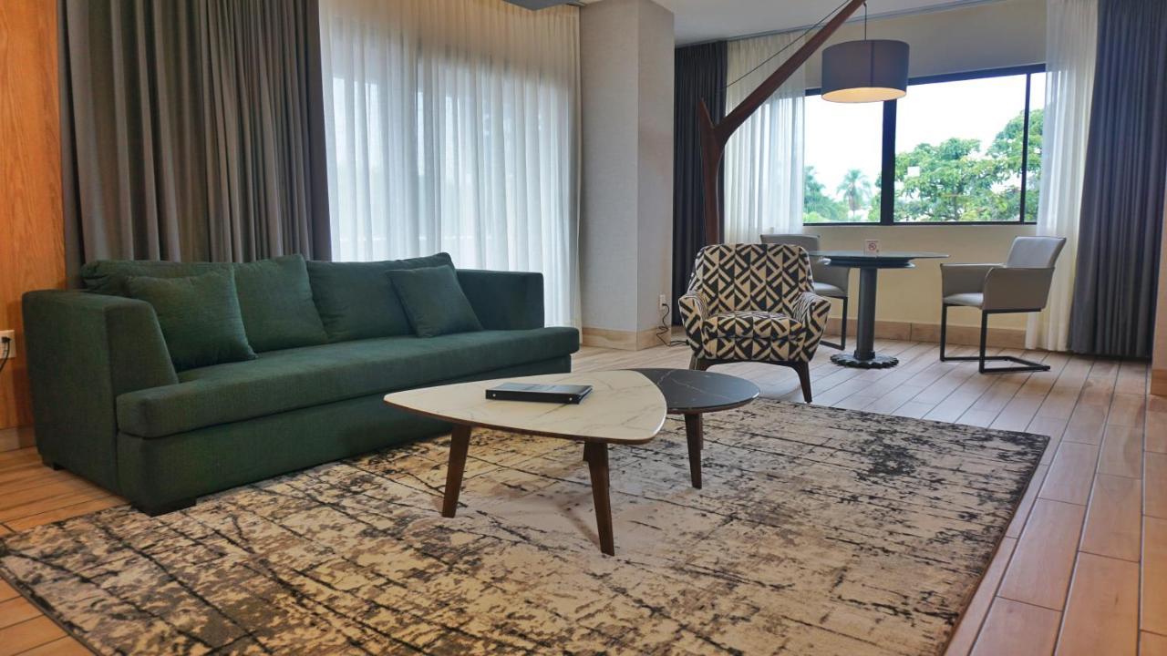 Comfort Inn Córdoba Extérieur photo