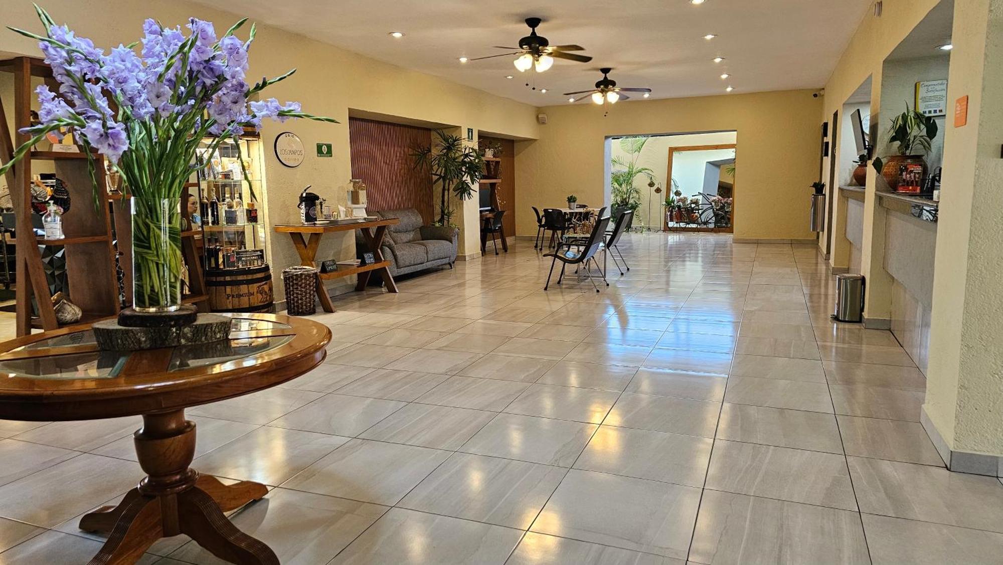 Comfort Inn Córdoba Extérieur photo